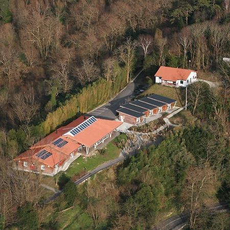 סן סבסטיאן Albergue/Auberge Ulia Youth Hostel מראה חיצוני תמונה