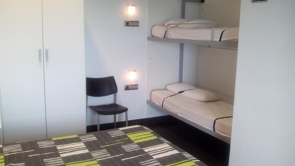 סן סבסטיאן Albergue/Auberge Ulia Youth Hostel חדר תמונה